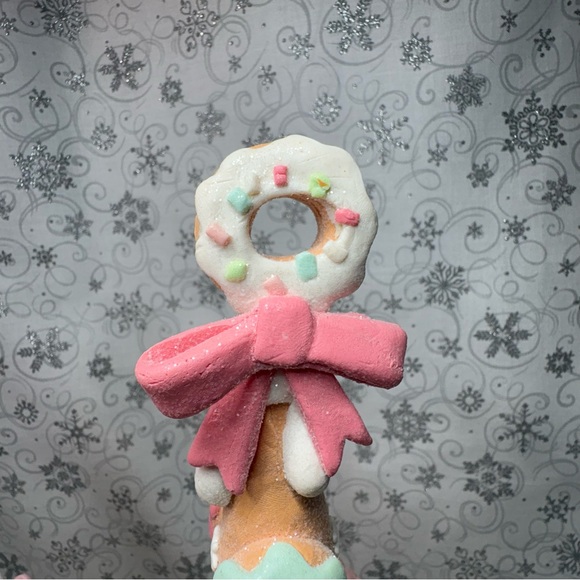 Peppermint Square Pastel Pink Bow Christmas Sprinkled Candy Doughnut Icing Trees - Picture 7 of 12